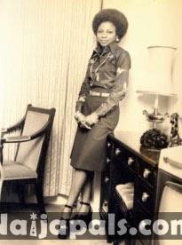 dressed-in-office-clothes-in-1973