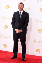 0033-liev-schreiber-emmys-2014-emmy-awards.jpg