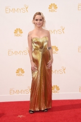 0023-taryn-manning-emmys-2014-emmy-awards.jpg