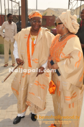 The groom's parents - Chief & Mrs Harry Akande