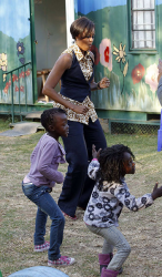 Michelle Obama dancing with kids