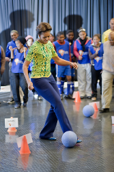 Michelle Obama displaying her football skills
