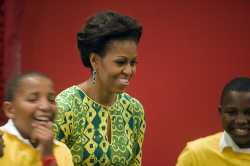Michelle Obama having fun with South African kids