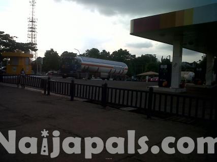 petrol scarcity in Abuja 7