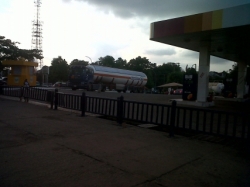 petrol scarcity in Abuja 7.jpg