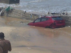 Atlantic Ocean’s Fatal Surge Into Lagos18.jpg