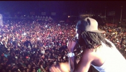 P-Square Live in Zimbabwe 4.jpg