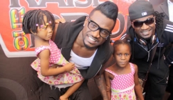 P-Square Live in Zimbabwe 3.jpg