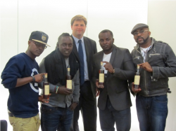 The  headliners  2C  MI  with  Renaud  de  Gironde  Hennessy  Master  Blender  and  their  special  