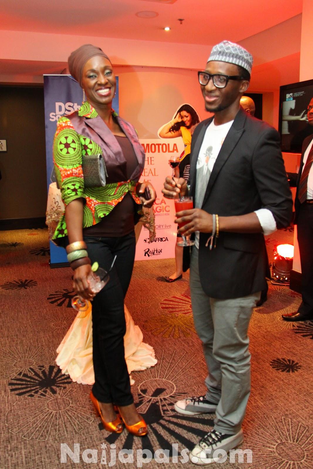 FUNLOLA & BEZ