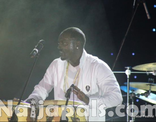 Akon 2.png