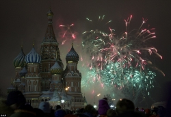 Russian President Vladimir Putin gave an optimistic New Year's Eve address, making no reference