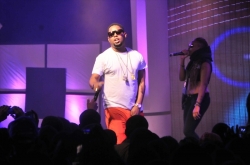 0005-DBlack.jpg
