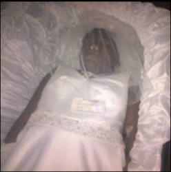 Bisi Komolafe Laid To Rest _ Pic 01.png