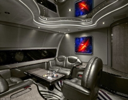 Private Jet Interior 17.jpg
