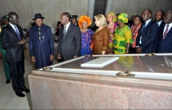 President Jonathan & Wife’s Visit to Ivory Coast 02.JPG
