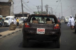 World's First Handwoven Car 07.jpg