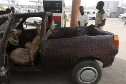World's First Handwoven Car 06.jpg
