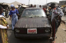 World's First Handwoven Car 04.jpg