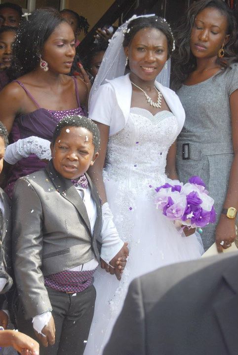 Chinedu-Aki-Ikedieze-Nneoma-Nwaijah-White-Wedding -033