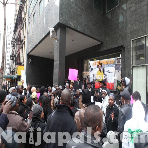 Day 2 Fuel Subsidy Protests Nigeria (24)