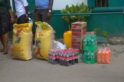 0015-Some_of_the_gifts_for_the_inmates..jpg