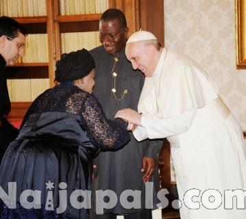 president-Jonathan-Meet-Pope04