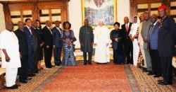 president-Jonathan-Meet-Pope03.jpeg