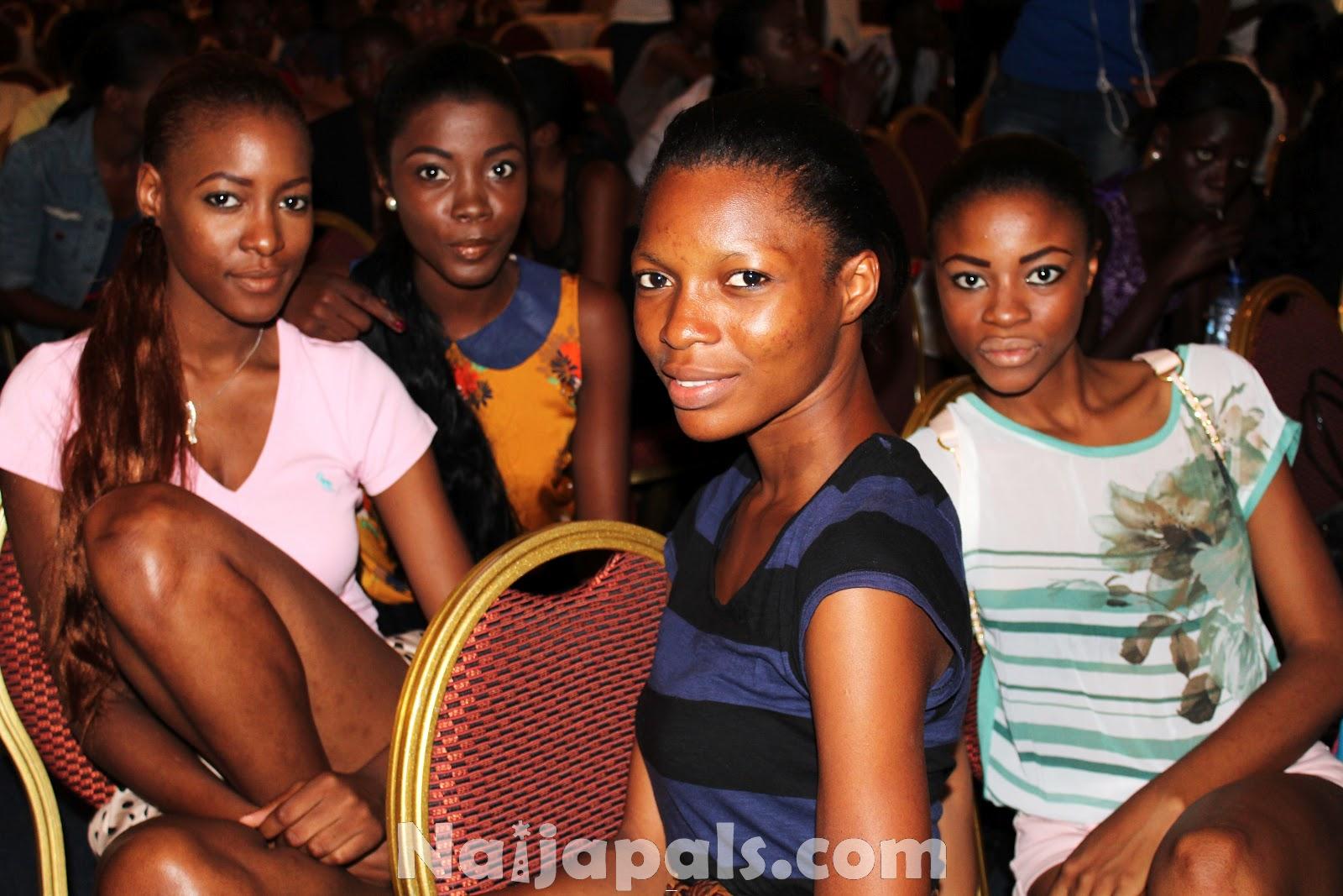 SOME OF THE MODELS BACKSTAGE