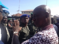 Police Attack Governor Fayemi And Senator Ojudu 3.jpg