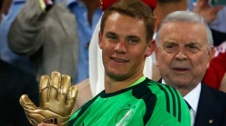 Golden Glove: Manuel Neuer (Germany)