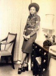 dressed-in-office-clothes-in-1973.jpg
