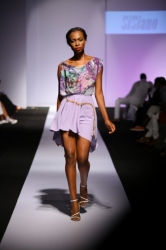 Sisiano-GTBank-LFDW-October2014-BellaNaija004-400x600.jpg