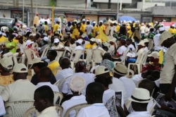 0003-Party-supporters.jpg