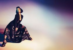 Nicki-Minaj-Cavalli-5.jpg