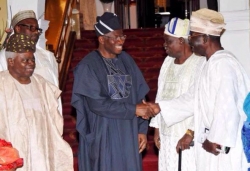 Jonathan Meets With Yoruba Council Of Elders_Naijapals 06.jpg