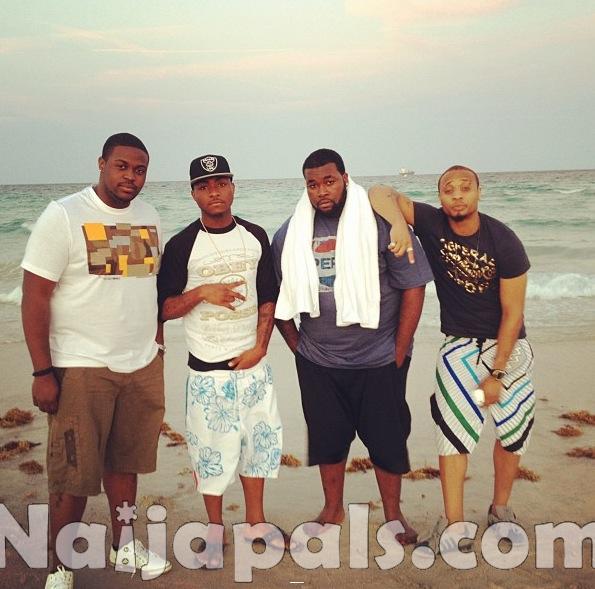 Davido and his Crew (6)