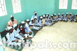 President Goodluck Jonathan Commissions Almajiri School In Sokoto (2)