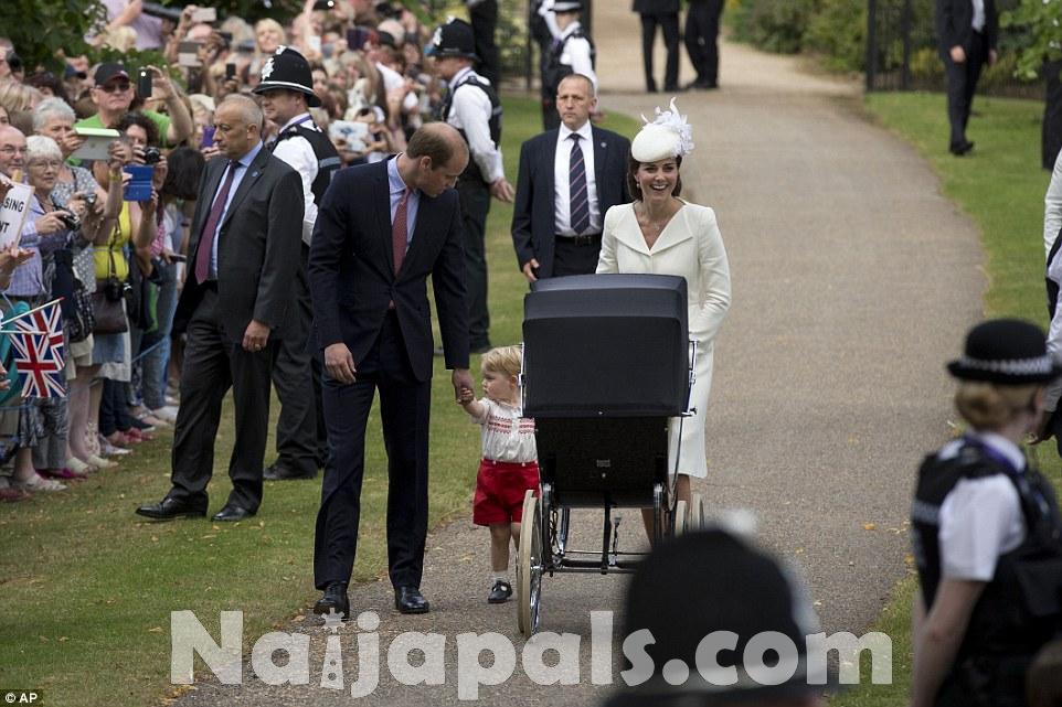 Photos-from-the-christening-of-Duke-and-Duchess-of-Cambridge’s-newborn-princess7