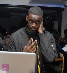 DSC_1356-Seyi_Shay_at_SMADE_Fridays_London_11_Sep_2015-553x600.jpg