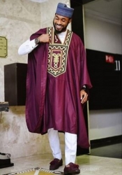 Your-favourite-celebrities-in-Agbada-for-premier-of-AYs-movie-Merry-Men-naijapals2.jpg