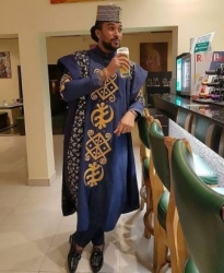 Your-favourite-celebrities-in-Agbada-for-premier-of-AYs-movie-Merry-Men-naijapals-8-337x410.jpg